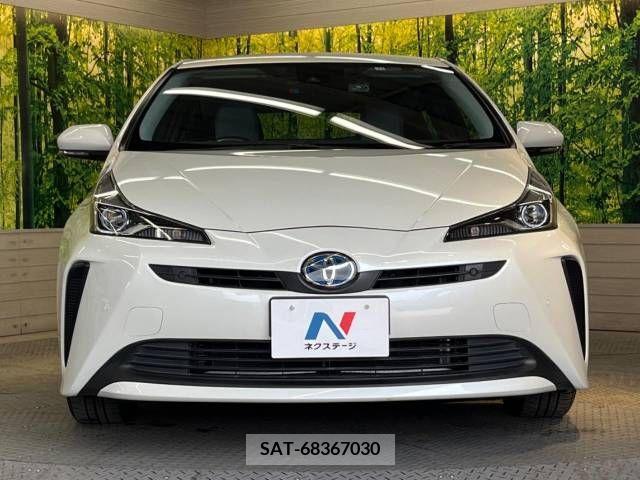 Toyota PRIUS 2019-11 322456-14