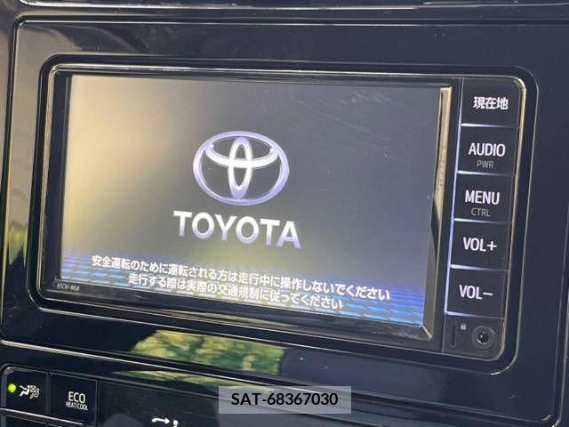 Toyota PRIUS 2019-11 322456-3