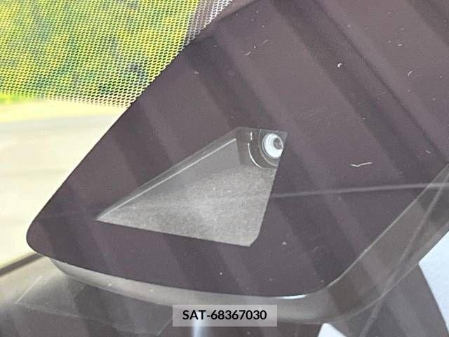 Toyota PRIUS 2019-11 322456-2
