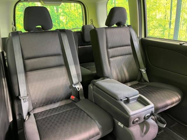 Nissan SERENA 2017-03 20948-9