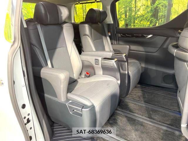 Toyota ALPHARD 2022-09 375972-9