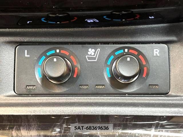 Toyota ALPHARD 2022-09 375972-7