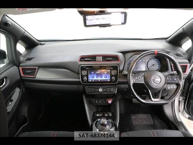 Nissan LEAF 2019-02 256104-11