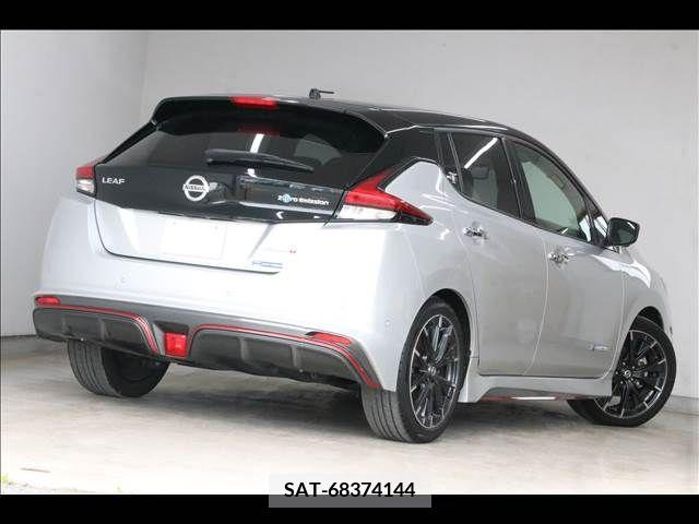Nissan LEAF 2019-02 256104-13