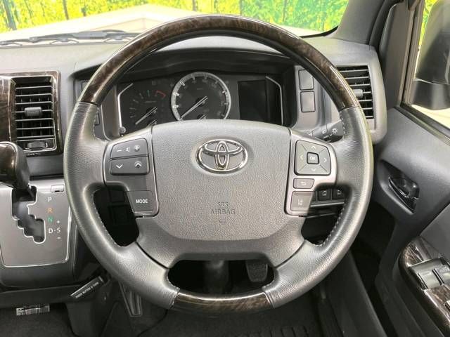 Toyota HIACE VAN 2020-11 183095-11