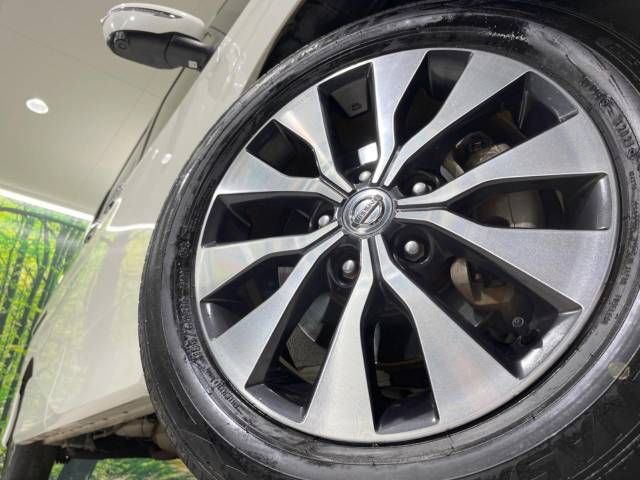 Nissan SERENA 2017-01 27927-14