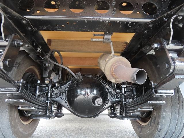 Isuzu ELF TRUCK 2003-08 7488-25