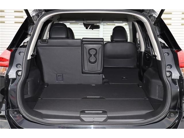 Nissan X-TRAIL 2018-03 8154-23