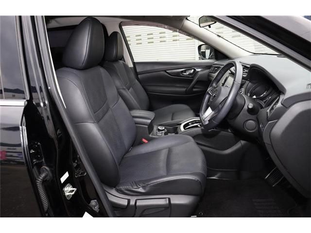 Nissan X-TRAIL 2018-03 8154-19