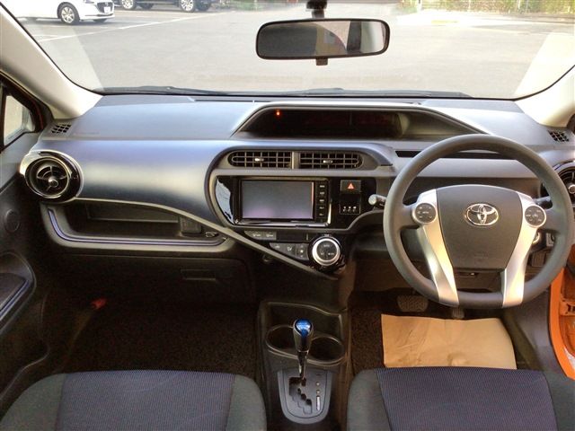 Toyota AQUA 2015-02 15253-7