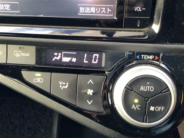 Toyota AQUA 2015-02 15253-11
