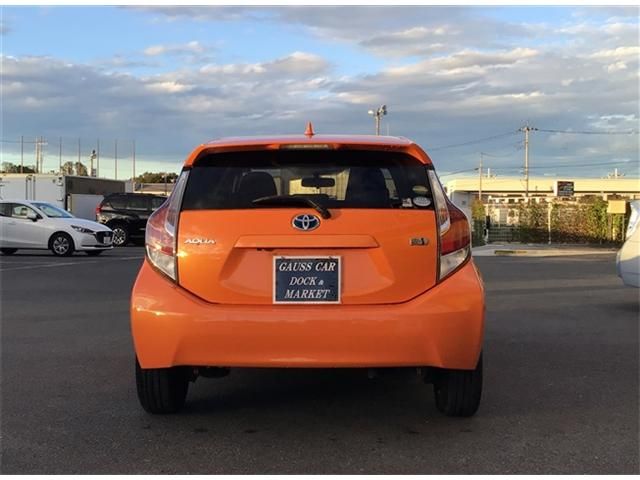 Toyota AQUA 2015-02 15253-3