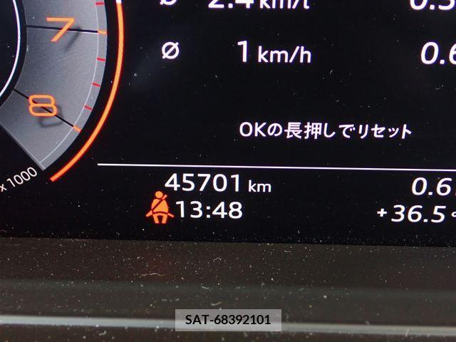 Audi A8 2018-10 356552-12
