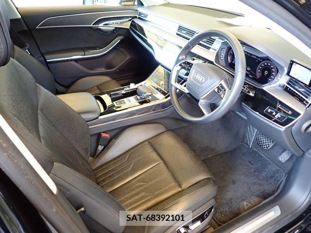 Audi A8 2018-10 356552-1