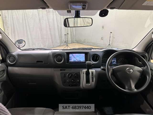 Nissan NV350 Caravan 2018-09 280550-18