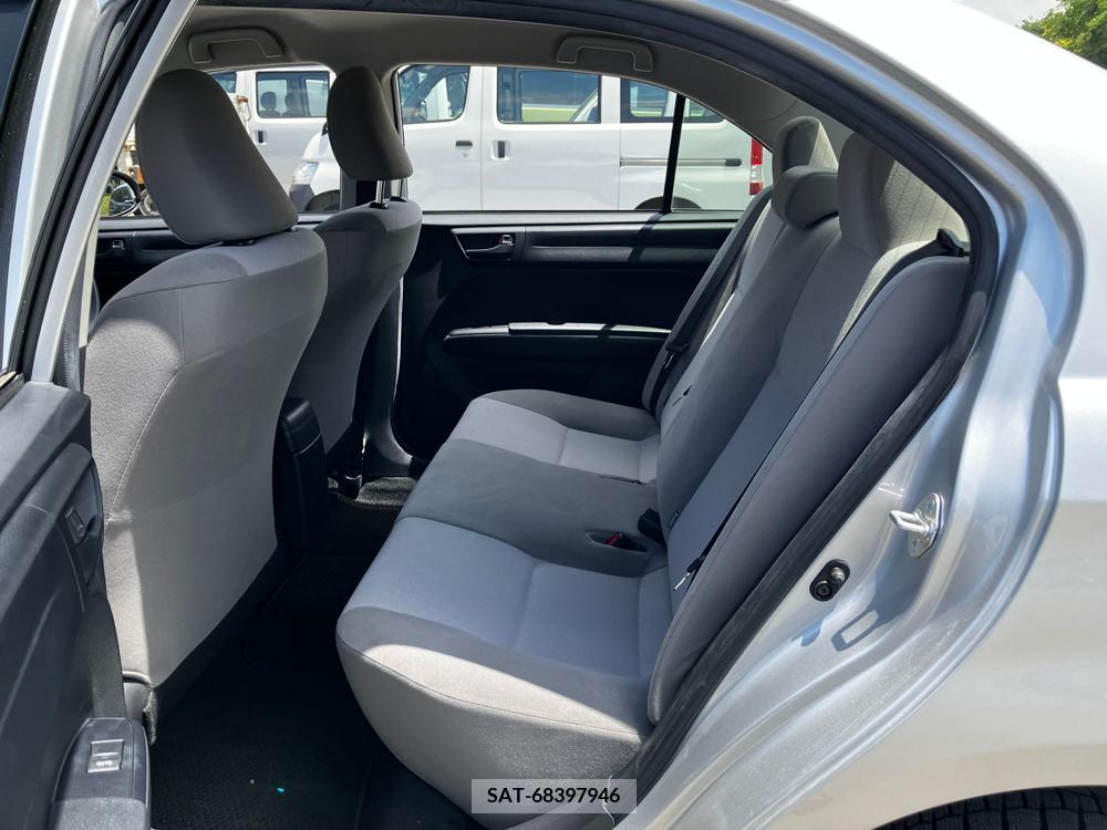 Toyota COROLLA AXIO 2017-03 258429-11