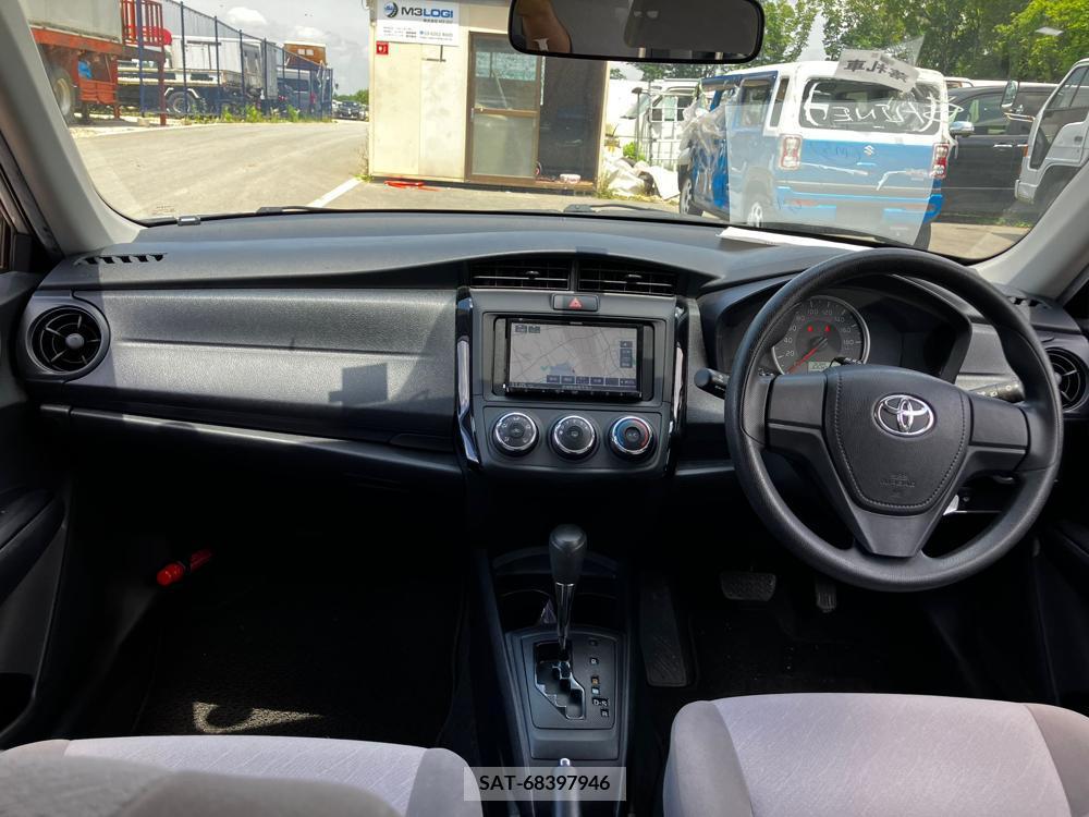 Toyota COROLLA AXIO 2017-03 258429-12