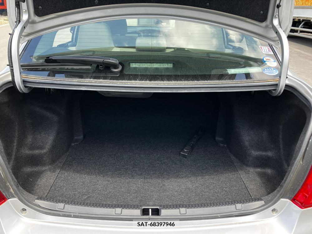 Toyota COROLLA AXIO 2017-03 258429-29