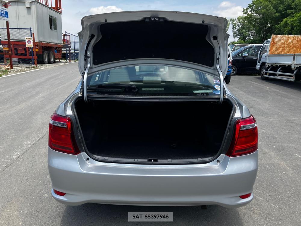 Toyota COROLLA AXIO 2017-03 258429-30