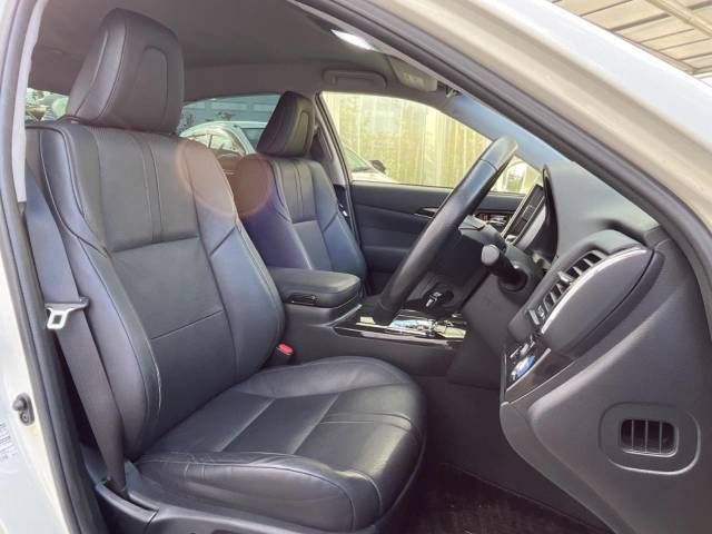 Toyota CROWN SEDAN 2013-03 194705-9
