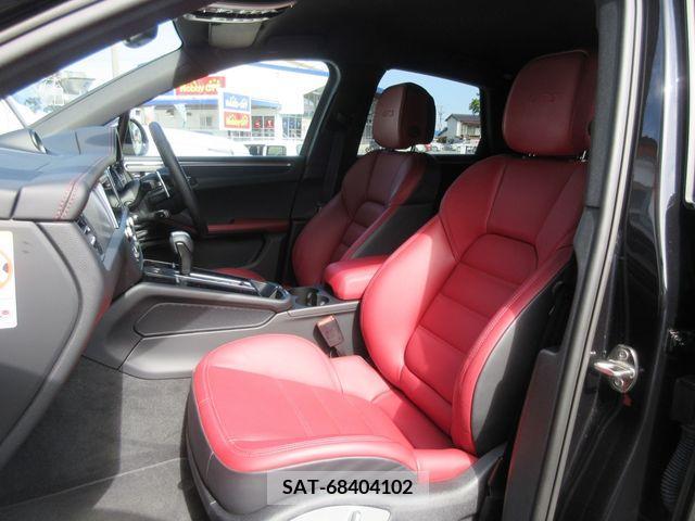 Porsche MACAN 2022-05 203987-15