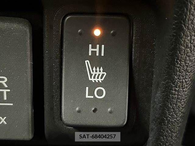 Honda N BOX SLASH 2019-06 216995-6