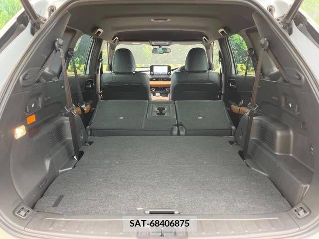 Mitsubishi OUTLANDER PHEV 2022-03 214729-11