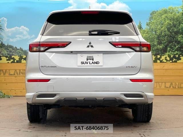 Mitsubishi OUTLANDER PHEV 2022-03 214729-16