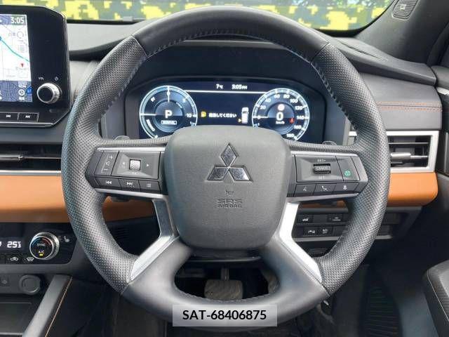 Mitsubishi OUTLANDER PHEV 2022-03 214729-12