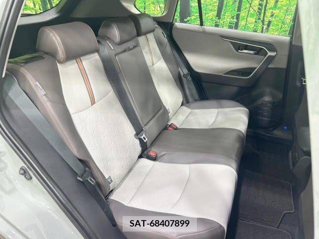 Toyota RAV4 2023-08 238053-9