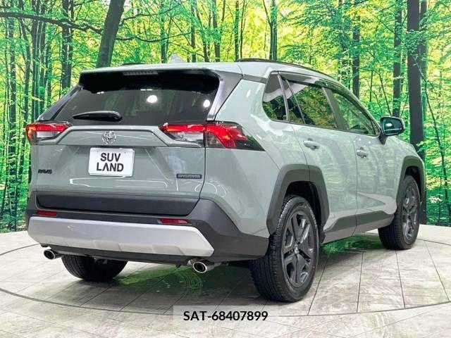 Toyota RAV4 2023-08 238053-17
