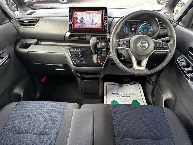 Nissan ROOX 2020-10 28282-1
