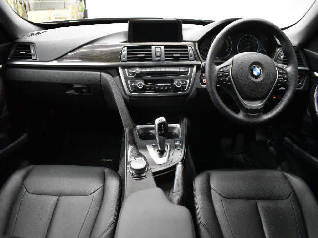 Bmw 3 SERIES 2015-02 7675-1