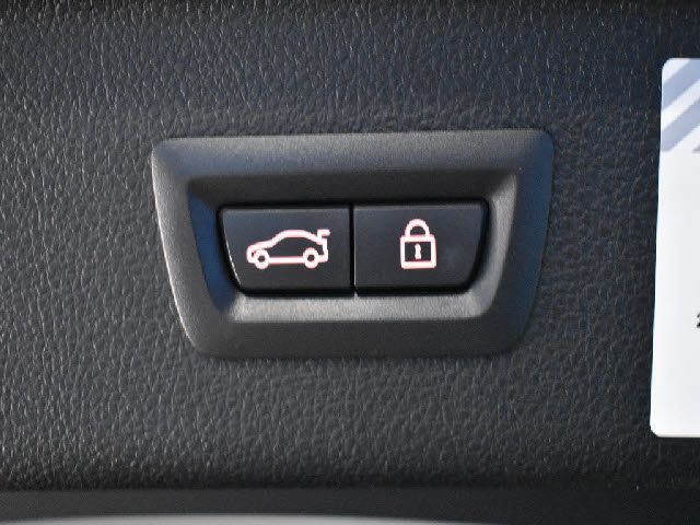 Bmw 3 SERIES 2015-02 7675-7