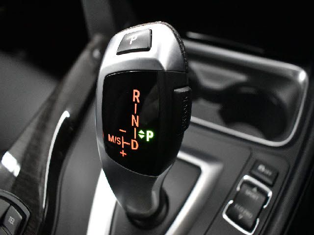 Bmw 3 SERIES 2015-02 7675-17