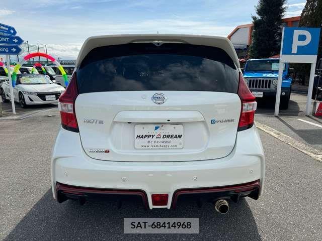 Nissan NOTE 2017-03 305370-8