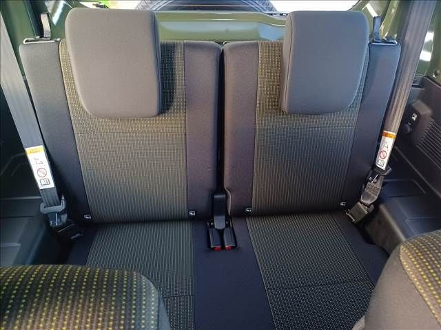 Suzuki JIMNY 2023-11 183222-4