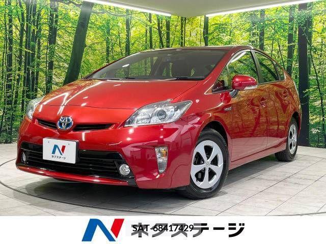 Toyota PRIUS 2013-10 337685-0