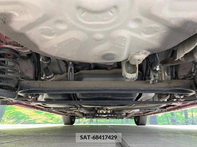 Toyota PRIUS 2013-10 337685-18
