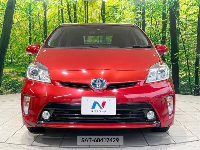Toyota PRIUS 2013-10 337685-13