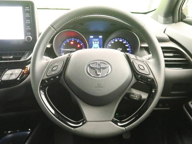 Toyota C-HR 2023-06 194244-11