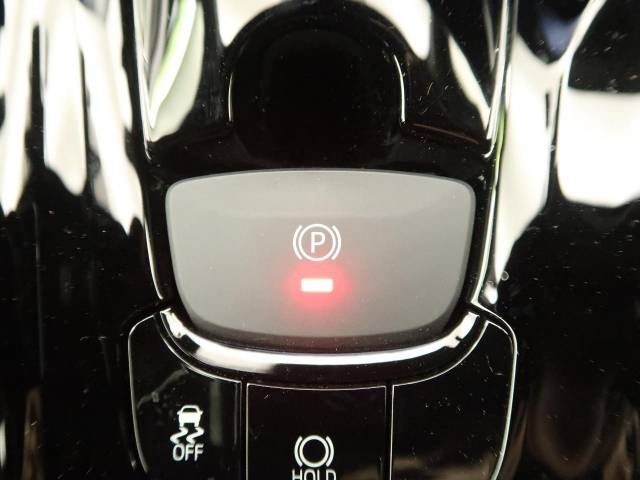 Toyota C-HR 2023-06 194244-7