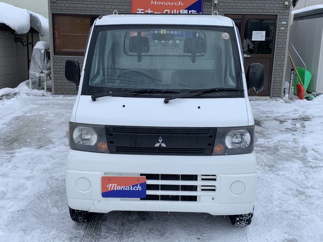 Mitsubishi MINICAB TRUCK 2009-02 8335-1