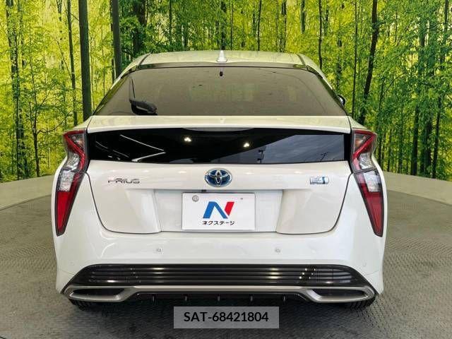 Toyota PRIUS 2016-07 247214-15