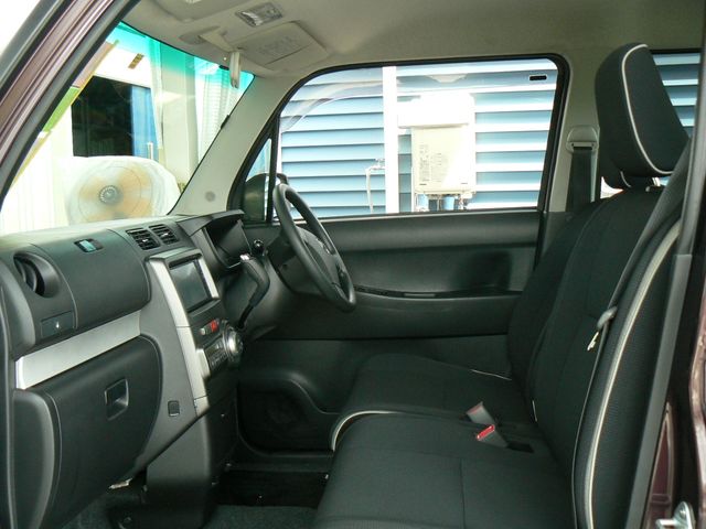 Daihatsu MOVE CONTE CUSTOM 2012-01 2609-25