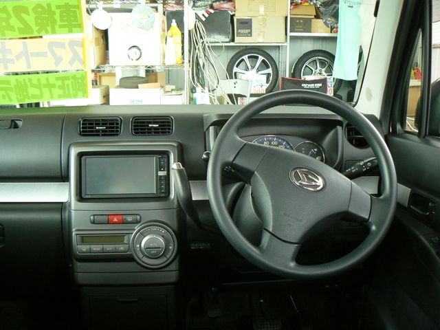 Daihatsu MOVE CONTE CUSTOM 2012-01 2609-4