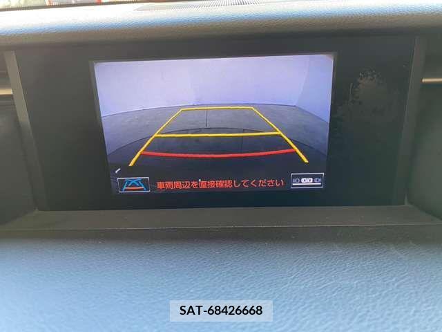 Lexus IS 2013-09 324184-14