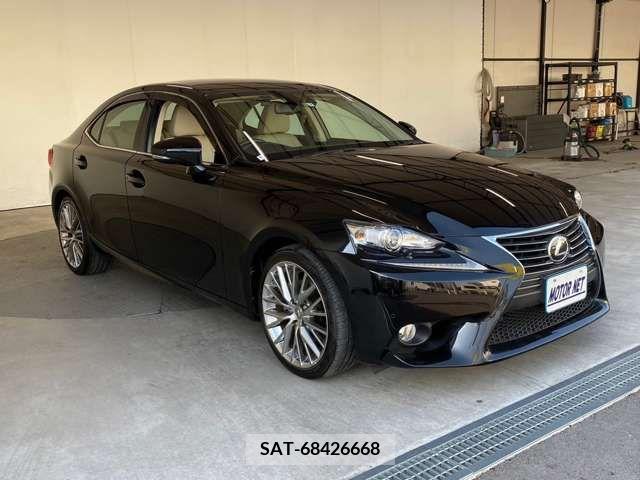 Lexus IS 2013-09 324184-17