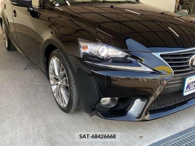 Lexus IS 2013-09 324184-19