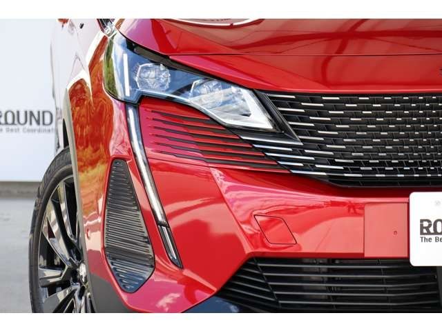 Peugeot 3008 2023-08 25033-3